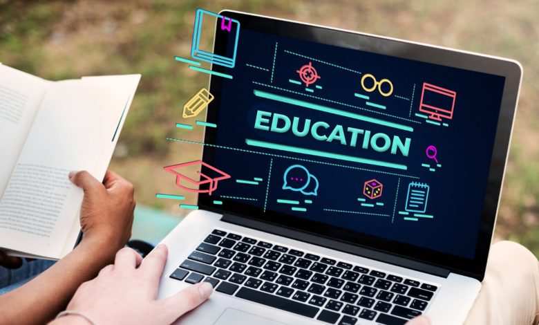How Technology Will Influence the Educational System in Future
