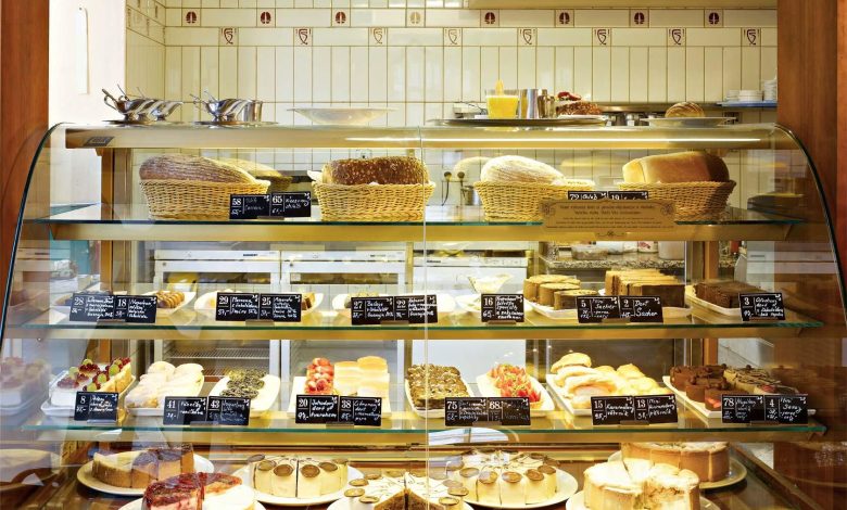 Golden Crusts of the Green Isle: Exploring the Best Bakeries in Ireland