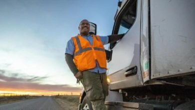 How Does Technology Impact the Day-to-day Life of a Truck Driver