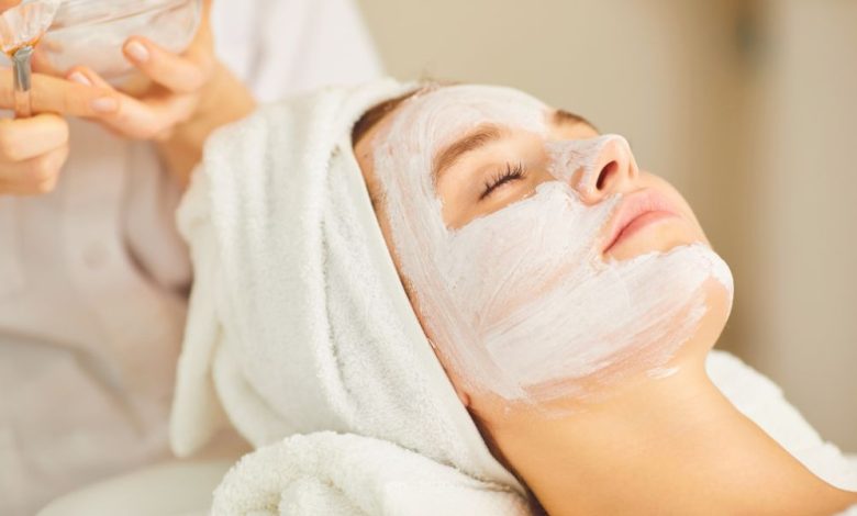 10 Benefits of Regular Beauty Salon Visits for Your Skin and Hair